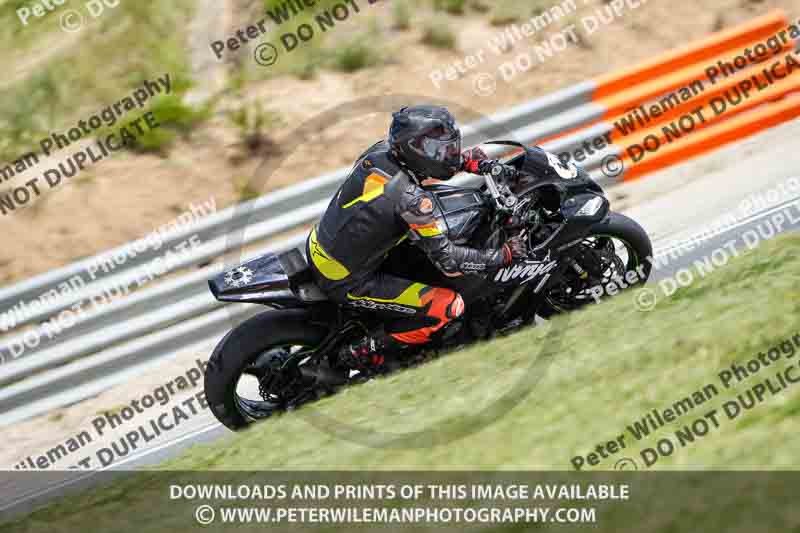 cadwell no limits trackday;cadwell park;cadwell park photographs;cadwell trackday photographs;enduro digital images;event digital images;eventdigitalimages;navarra;no limits trackdays;peter wileman photography;racing digital images;trackday digital images;trackday photos